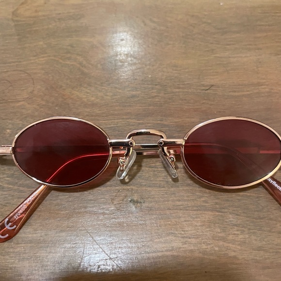 Oval Pink Sunglasses - Picture 2 of 3
